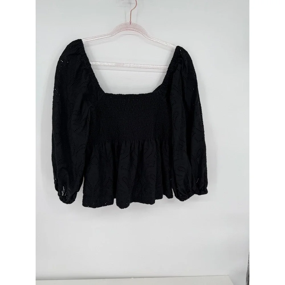 Banana Republic Black Eyelet Smocked Peasant Blouse Square Neck‎ Top Sz L